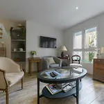 Maison Russie - Grande Maison Climatisee Avec Parking Centre * Vichy